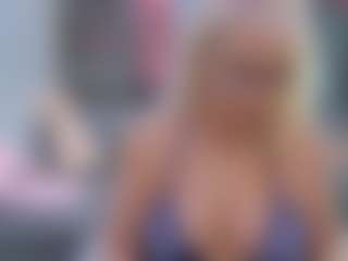 Live cam show with Fit Cougar - Athletic Strip on Hubzter Live