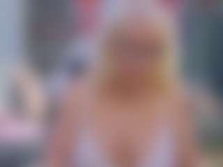 Live cam show with Fit Cougar - Athletic MILF on numayanayam.club