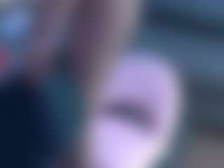 Fit Cougar's Live Sex Cam Show
