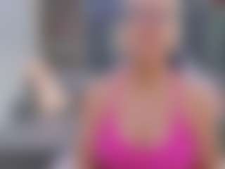 Live cam show with Fit Cougar - Spy Granny on nudelive.tv