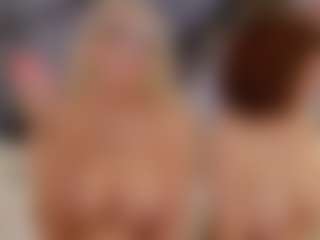 Fit Cougar's Live Sex Cam Show