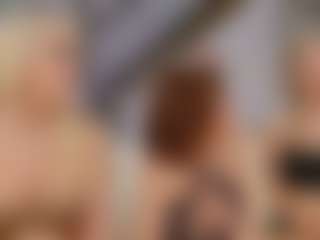 Fit Cougar's Live Sex Cam Show
