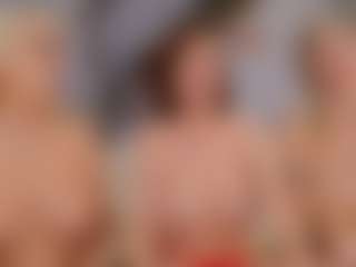 Fit Cougar's Live Sex Cam Show