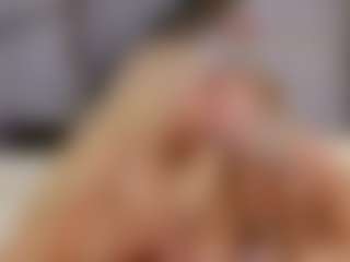 Live cam show with Fit Cougar - Lush on Uber Horny