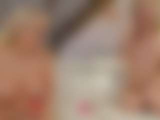 Fit Cougar's Live Sex Cam Show