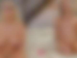Fit Cougar's Live Sex Cam Show