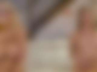 Fit Cougar's Live Sex Cam Show