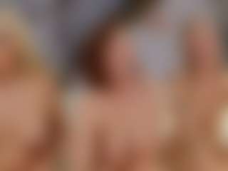 Fit Cougar's Live Sex Cam Show