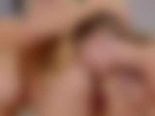 Fit Cougar's Live Sex Cam Show