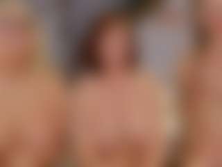 Fit Cougar's Live Sex Cam Show