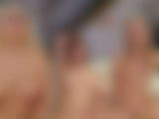 Fit Cougar's Live Sex Cam Show