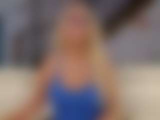 Live cam show with Fit Cougar - Athletic MILF on camwithhim.com
