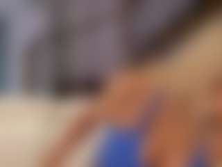 Fit Cougar's Live Sex Cam Show