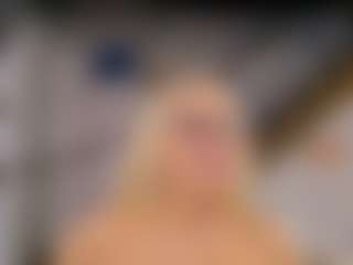 Live cam show with Fit Cougar - Athletic Amateur on Taboo Cams XXX