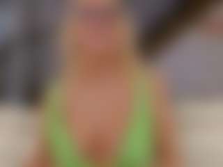 Live cam show with Fit Cougar - Spanish MILF on Soda Cam | netherlands