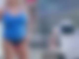 Live cam show with Fit Cougar - Tattoos on friskycurves.com