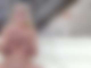 Live cam show with Fit Cougar - Blonde Hair on mypornchat.com