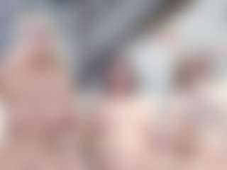 Live cam show with Fit Cougar - Blonde Hair MILF on SxyPornLive