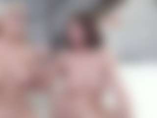 Live cam show with Fit Cougar - Granny on SpunkLive