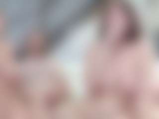Live cam show with Fit Cougar - Glasses on madthumbs