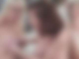 Fit Cougar's Live Sex Cam Show