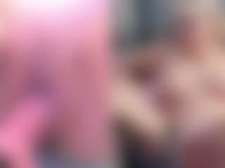 Fit Cougar's Live Sex Cam Show