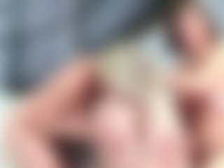 Fit Cougar's Live Sex Cam Show
