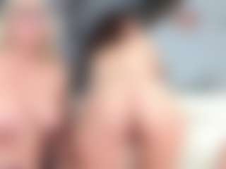 Fit Cougar's Live Sex Cam Show