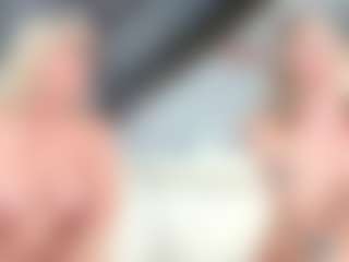 Fit Cougar's Live Sex Cam Show