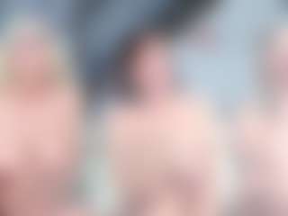 Fit Cougar's Live Sex Cam Show