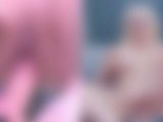 Fit Cougar's Live Sex Cam Show