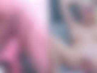 Fit Cougar's Live Sex Cam Show