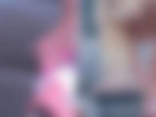 Fit Cougar's Live Sex Cam Show