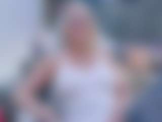 Live cam show with Fit Cougar - Senior on studioflirtlive.com