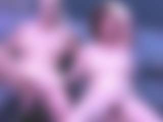 Fit Cougar's Live Sex Cam Show