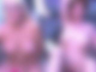Fit Cougar's Live Sex Cam Show