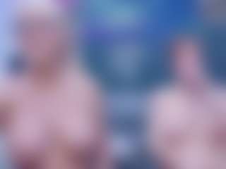 Live cam show with Fit Cougar - Dildo Or Vibrator Granny on Cam Slut