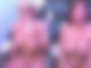 Fit Cougar's Live Sex Cam Show
