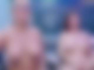 Fit Cougar's Live Sex Cam Show
