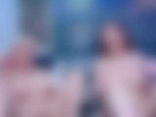 Fit Cougar's Live Sex Cam Show