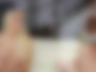 Fit Cougar's Live Sex Cam Show