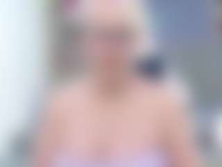 Live cam show with Fit Cougar - White MILF on Cam Slut | netherlands