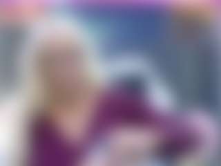 Live cam show with Fit Cougar - Blonde Hair MILF on Stripli.com