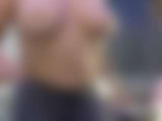 Live cam show with Fit Cougar - Blonde Hair Dildo on Stripli.com