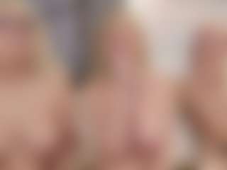Fit Cougar's Live Sex Cam Show