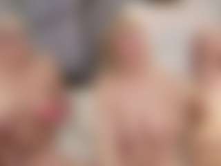 Fit Cougar's Live Sex Cam Show