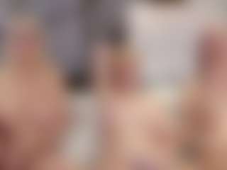 Fit Cougar's Live Sex Cam Show