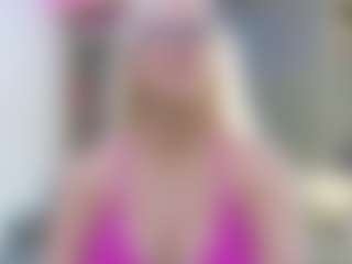 Show Live Sex Cam Fit Cougar