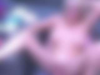 Live cam show with Fit Cougar - Granny Big Ass on Camsoda