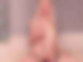 Live cam show with MilaSweeet - Blue Eyes on chickslive.net